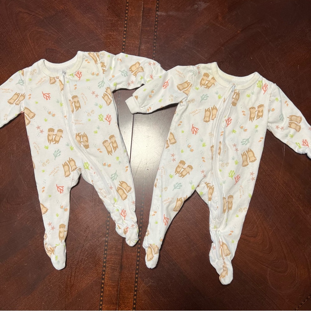 Twoborn Can’t Have One Without the Otter Twin Set of Footie Pajamas Sz 0-3M